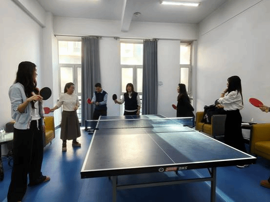 c57274d1a193fee0a3fe1bac7caa4e5e